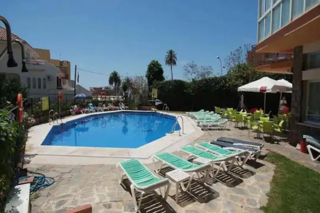 公寓 Fantastico Estudio Amplia Terraza Y Vistas Al Mar 贝纳尔马德纳