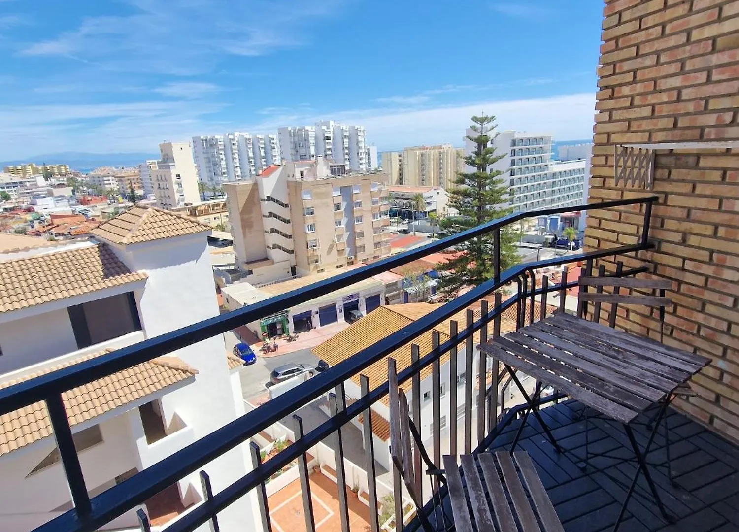 Fantastico Estudio Amplia Terraza Y Vistas Al Mar 贝纳尔马德纳 西班牙